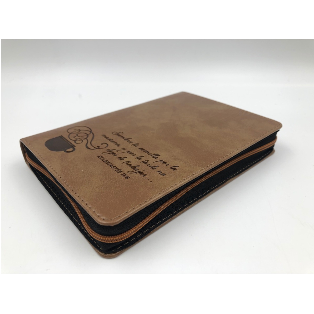 Biblia NTV Compacta Sentipiel Café Latté  Bolsillo - Imagen 3